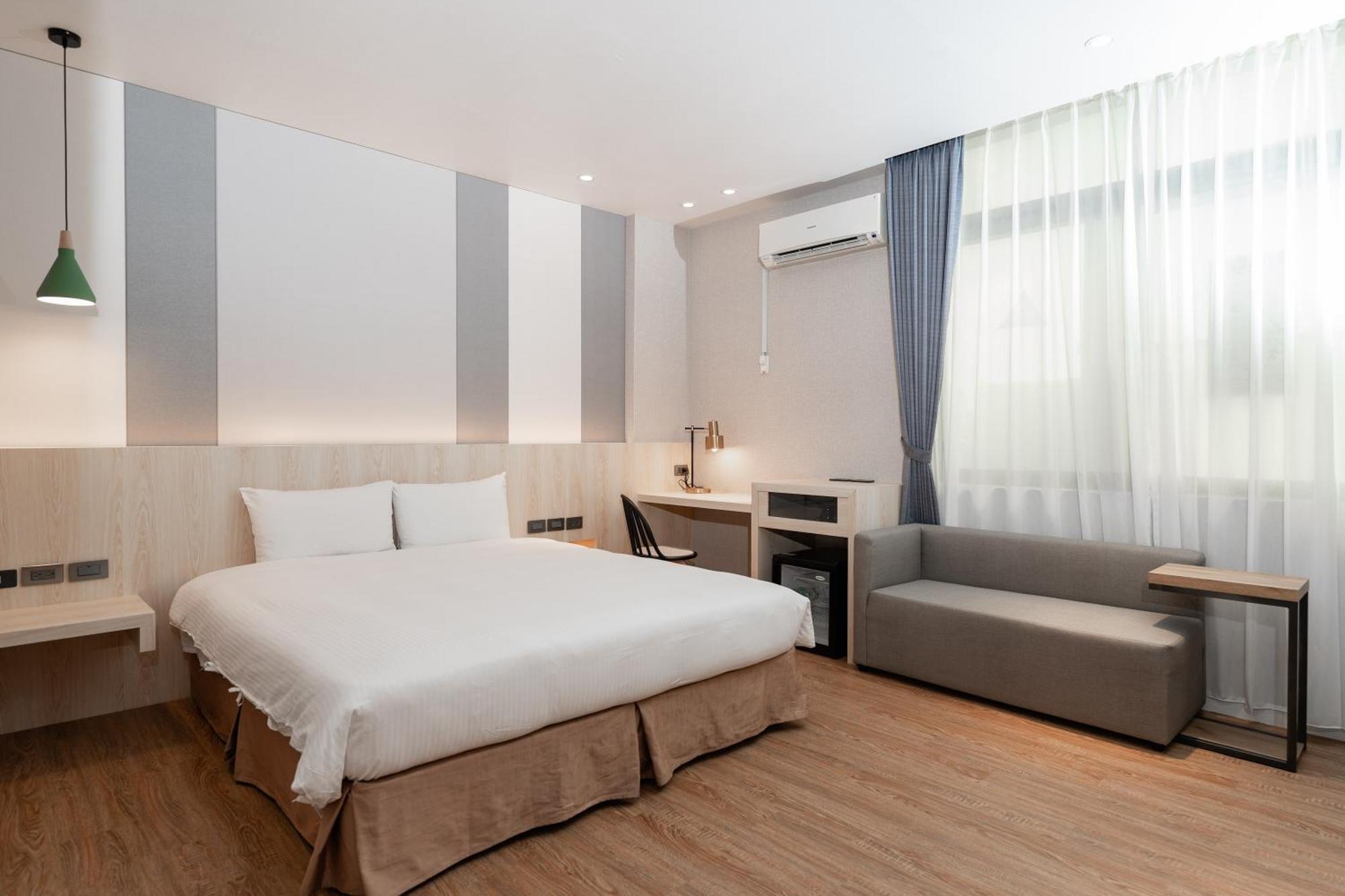 Fu Hsiang Hotel Yilan Екстериор снимка