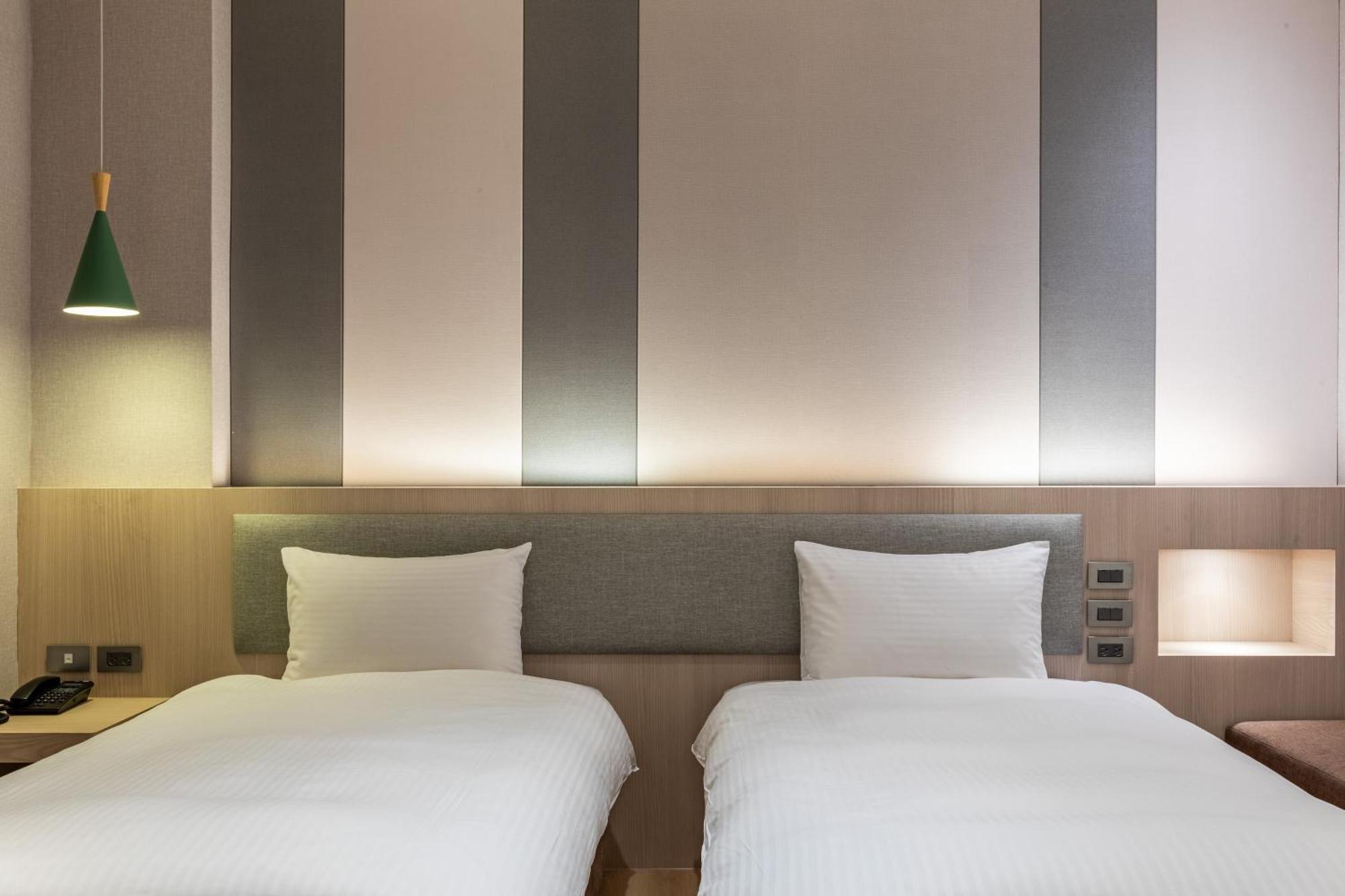 Fu Hsiang Hotel Yilan Екстериор снимка
